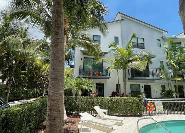 Property at 621 NE 22nd Dr #11, Wilton Manors, FL 33305, 3 beds, 3 baths