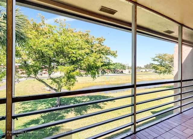 Property at 100 Lake Meryl Dr #201, West Palm Beach, FL 33411, 2 beds, 2 baths