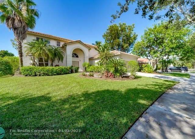Property at 558 Stonemont Dr, Weston, FL 33326, 5 beds, 4 baths