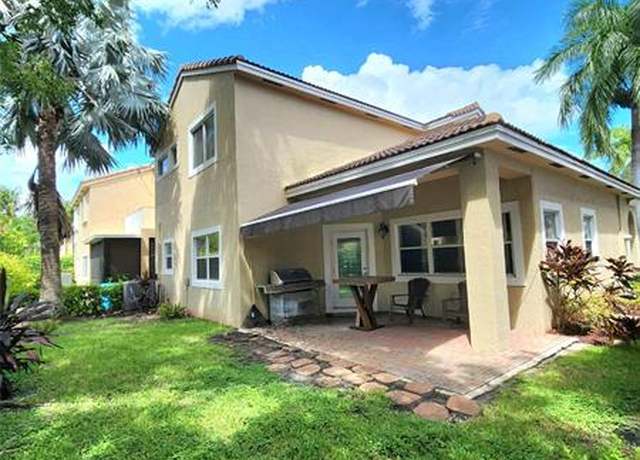 Property at 956 NW 126th Ter, Coral Springs, FL 33071, 3 beds, 2.5 baths