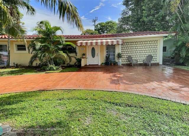 Property at 1110 SE 7th St, Deerfield Beach, FL 33441, 3 beds, 2 baths