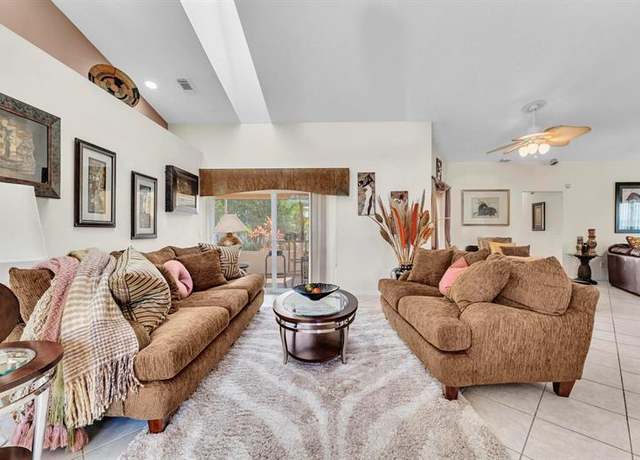 Property at 6958 NW Hartney Way, Port St. Lucie, FL 34983, 3 beds, 2 baths