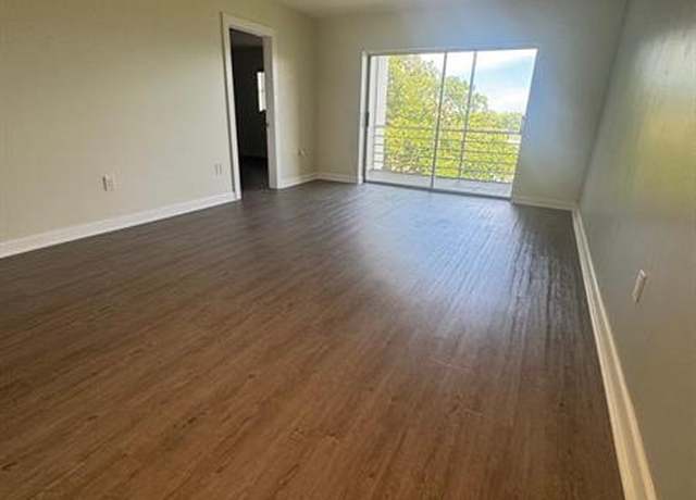 Property at 8600 Sunrise Lakes Blvd #303, Sunrise, FL 33322, 2 beds, 2 baths