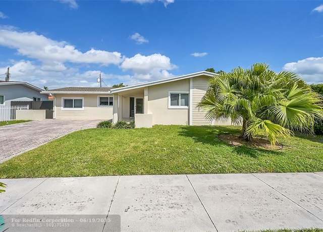 Property at 521 SW 40th Ct, Coral Gables, FL 33134, 3 beds, 2 baths