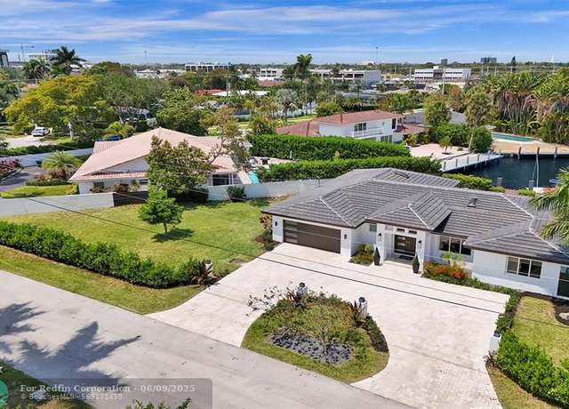Property at 2805 NE 29th St, Fort Lauderdale, FL 33306, 4 beds, 3 baths
