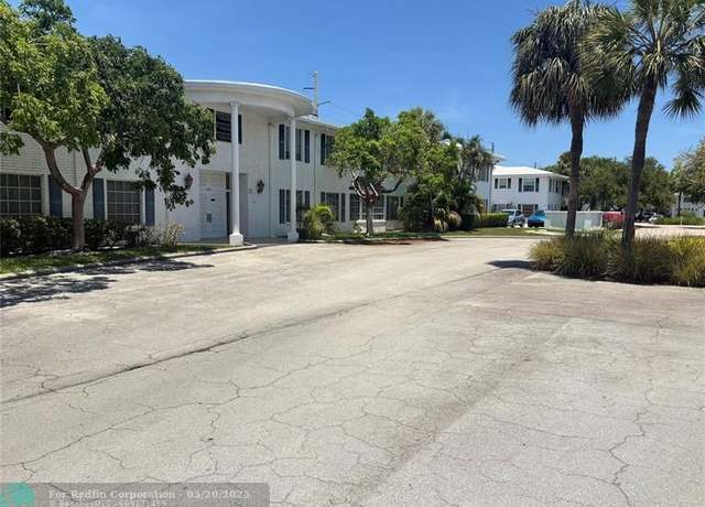 Property at 2221 NE 68th St #927, Fort Lauderdale, FL 33308, 1 bed, 1.5 baths