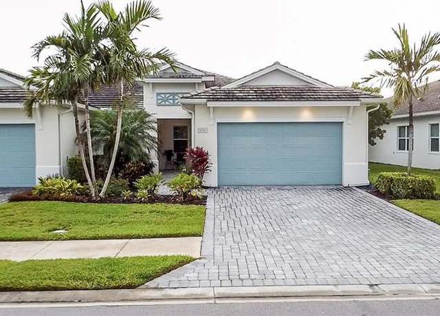 Property at 9011 Saint Lucia Dr, FL 34114, 2 beds, 2 baths