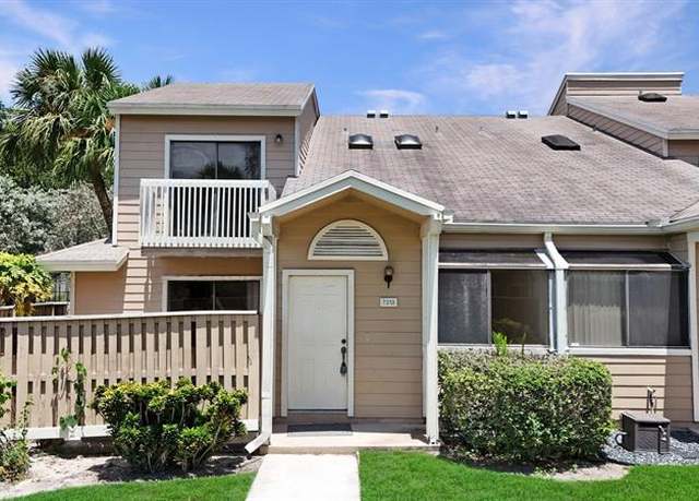 Property at 7213 Sportsmans Dr #7213, North Lauderdale, FL 33068, 3 beds, 2 baths