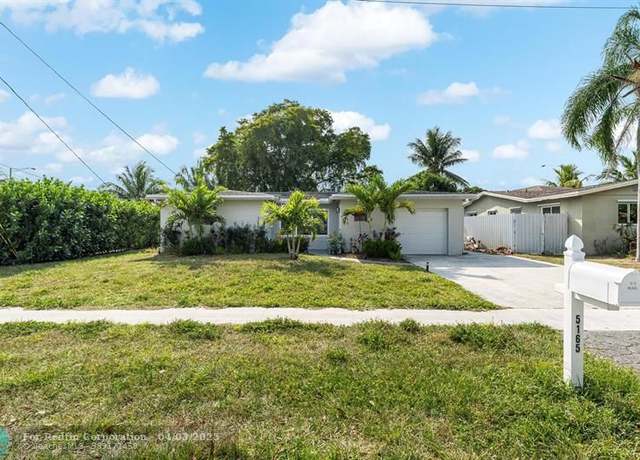 Property at 5165 SW 95th Ave, Cooper City, FL 33328, 3 beds, 2 baths