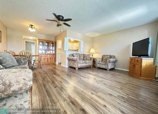 Property at 326 Tilford P #326, Deerfield Beach, FL 33442, 1 bed, 1.5 baths