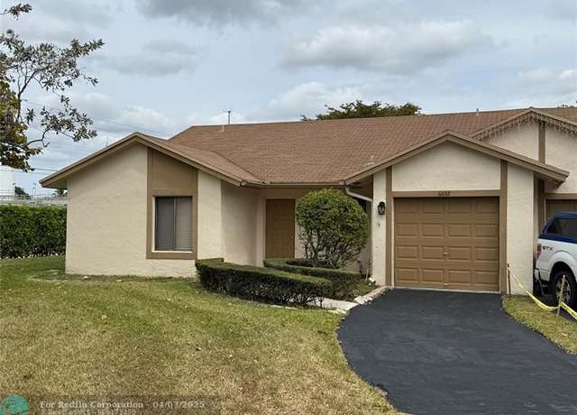Property at 6032 NW 78th Ter #6032, Tamarac, FL 33321, 2 beds, 2 baths