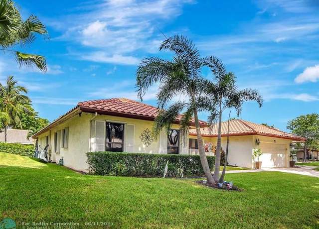 Property at 243 Deer Creek Woodlake Cir, Deerfield Beach, FL 33442, 4 beds, 2.5 baths