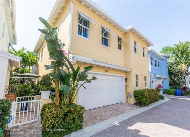Property at 919 N Victoria Park Rd, Fort Lauderdale, FL 33304, 3 beds, 3.5 baths