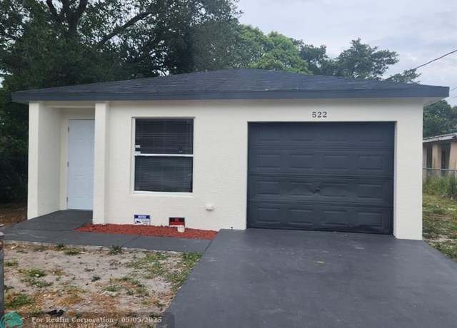 Property at 522 N 15th St, Fort Pierce, FL 34950, 4 beds, 2 baths
