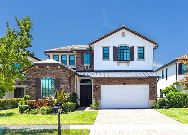 Property at 8948 Grand Prix Ln, Boynton Beach, FL 33472, 4 beds, 4.5 baths