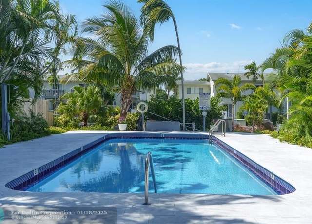 Property at 643 Kensington Pl #643, Wilton Manors, FL 33305, 2 beds, 1.5 baths