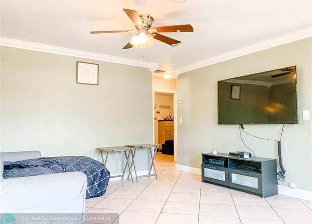 Property at 6260 NW 14th St, Sunrise, FL 33313, 3 beds, 2 baths
