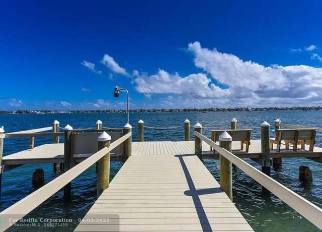 Property at 5200 N Flagler Dr #802, West Palm Beach, FL 33407, 2 beds, 2 baths
