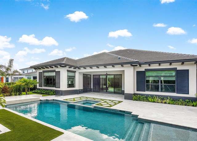 Property at 9280 Coral Isles Cir, Palm Beach Gardens, FL 33412, 3 beds, 3.5 baths