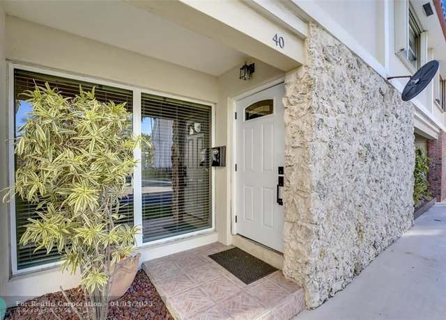 Property at 5555 N Ocean Blvd #40, Lauderdale By The Sea, FL 33308, 2 beds, 2.5 baths