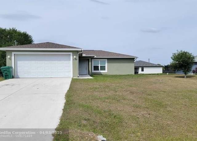 Property at 3105 E Iris Ct, FL 33935, 3 beds, 2 baths