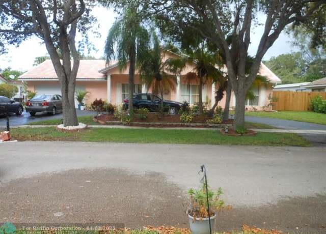 Property at 1940 SW 51st Ter, Plantation, FL 33317, 4 beds, 3 baths