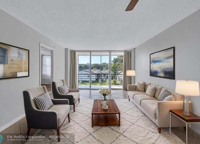Property at 110 Royal Park Dr Unit 2G, Oakland Park, FL 33309, 2 beds, 2 baths
