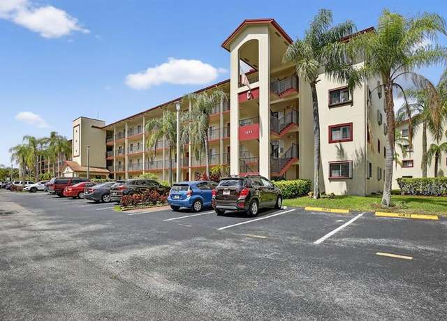 Property at 1600 SW 127th Way Unit 305 C, Pembroke Pines, FL 33027, 2 beds, 2 baths