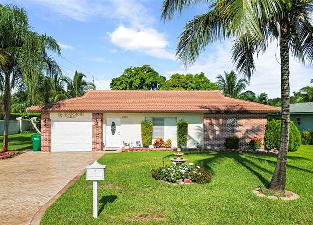 Property at 6901 NW 95th Ter, Tamarac, FL 33321, 2 beds, 2 baths