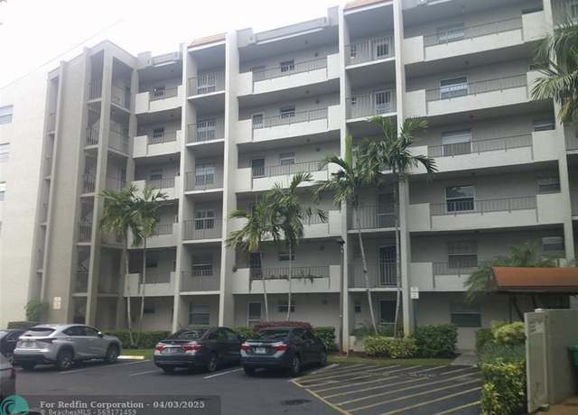 Property at 3920 Inverrary Blvd Unit 201C, Fort Lauderdale, FL 33319, 3 beds, 2.5 baths