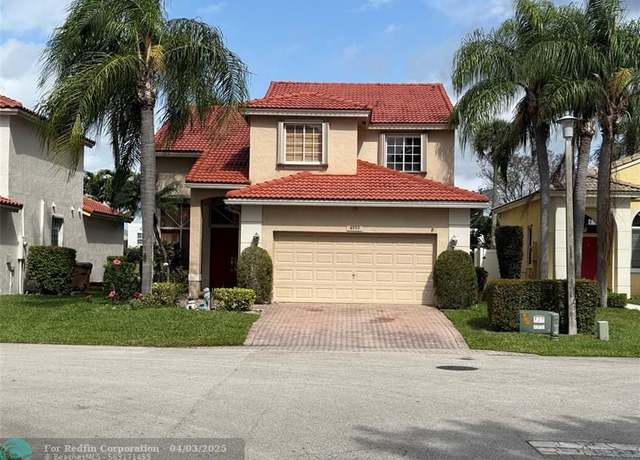 Property at 4593 NW 7th Pl, Deerfield Beach, FL 33442, 4 beds, 2.5 baths