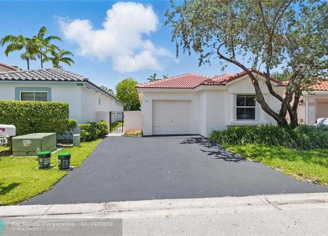 Property at 319 NW 74th Way, Plantation, FL 33317, 3 beds, 2 baths