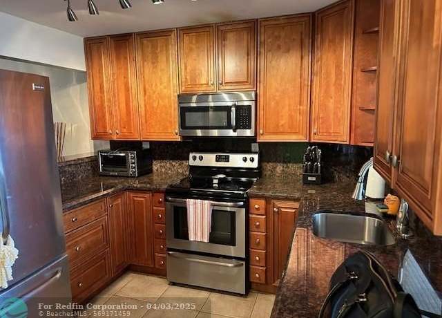 Property at 9350 Sunrise Lakes Blvd #101, Sunrise, FL 33322, 1 bed, 1.5 baths