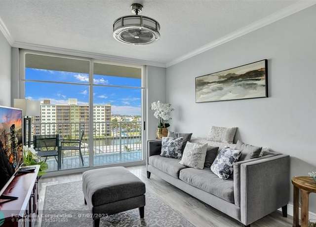Property at 3020 NE 32nd Ave #618, Fort Lauderdale, FL 33308, 2 beds, 2 baths