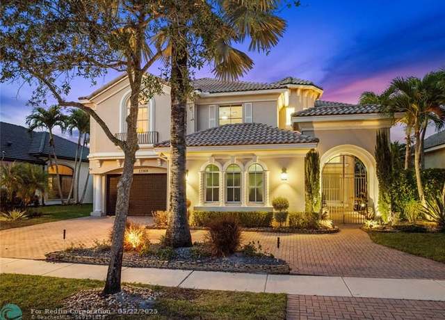 Property at 12169 NW 75th Pl, Parkland, FL 33076, 5 beds, 3 baths