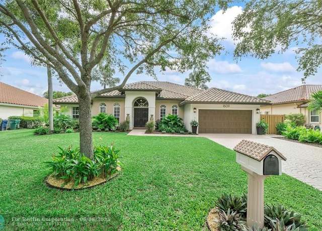 Property at 1609 NW 102nd Way, Coral Springs, FL 33071, 4 beds, 3 baths