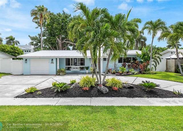 Property at 5030 NE 26th Ter, Lighthouse Point, FL 33064, 3 beds, 3.5 baths