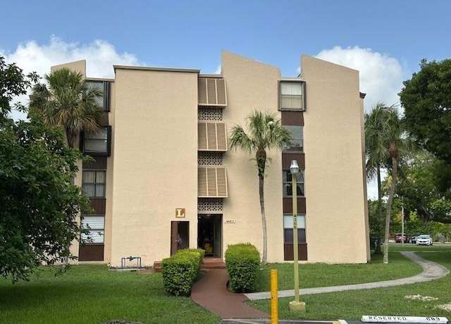 Property at 14611 N Kendall Dr Unit 105L, Miami, FL 33186, 3 beds, 2 baths