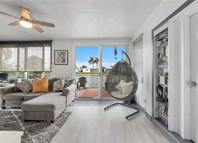 Property at 8103 NW 58th Pl, Tamarac, FL 33321, 2 beds, 1 bath