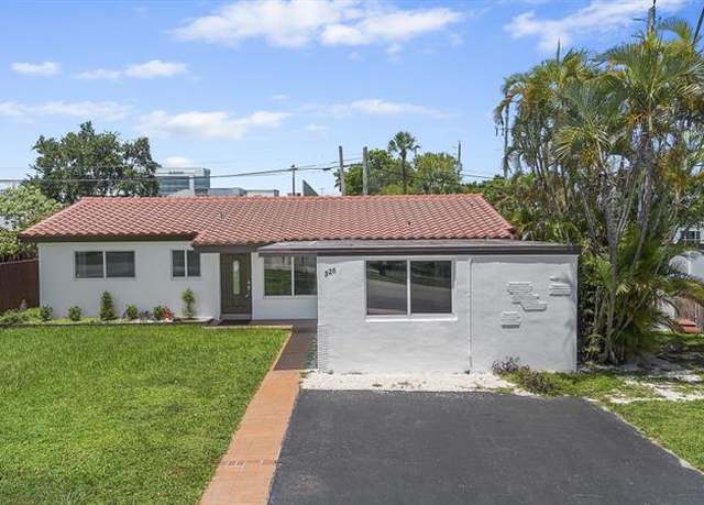 Property at 326 N 32nd Ave, Hollywood, FL 33021, 3 beds, 2 baths