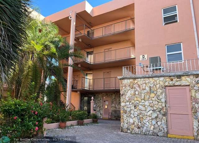 Property at 2841 Somerset Dr #400, Lauderdale Lakes, FL 33311, 2 beds, 2 baths