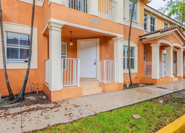 Property at 24055 SW 109th Ct, Homestead, FL 33032, 4 beds, 2.5 baths