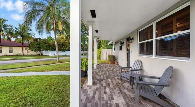 Photo of 156 Alcazar St, Royal Palm Beach, FL 33411