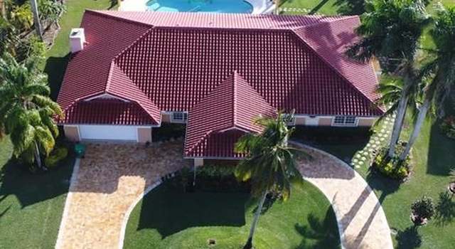 Photo of 5510 W Castlegate Ave, Davie, FL 33331