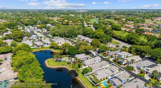 Photo of 8170 Hampton Wood Dr, Boca Raton, FL 33433