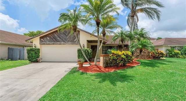 Photo of 4094 NW 1st Pl, Deerfield Beach, FL 33442