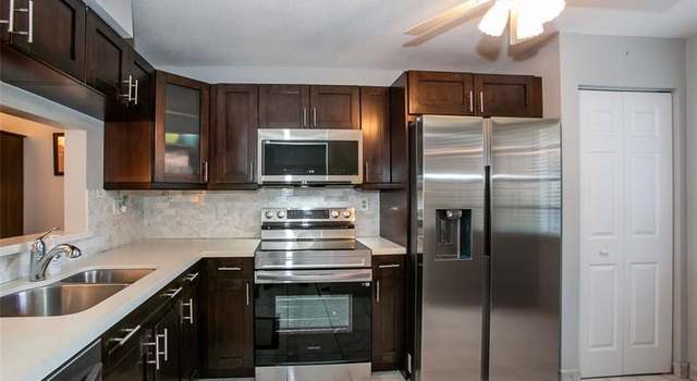 Photo of 1100 Colony Point Cir #104, Pembroke Pines, FL 33026