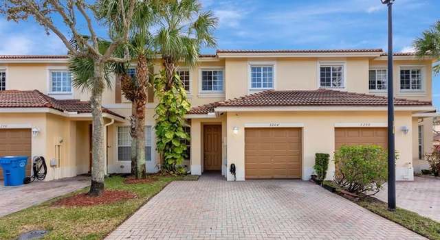 Photo of 3204 NW 33rd St, Oakland Park, FL 33309