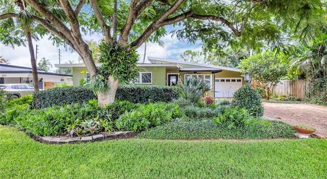 Photo of 1716 NE 27th Dr, Wilton Manors, FL 33334