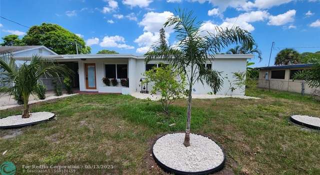 Photo of 3106 Avenue B, Fort Pierce, FL 34947